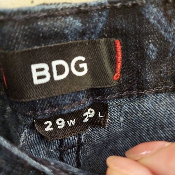 BDG Urban Outfitters Mid Rise Laser Print Twig Ankle Jeans sz 29 Dark Wash - Picture 6 of 15